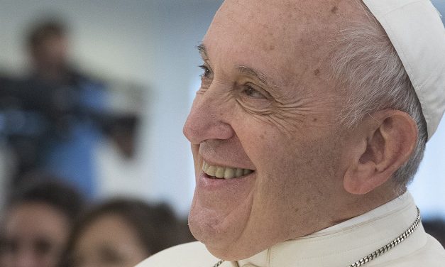 OGGI PAPA FRANCESCO COMPIE 87 ANNI – Chiesa in festa e tanti auguri anche dai nostri Lettori
