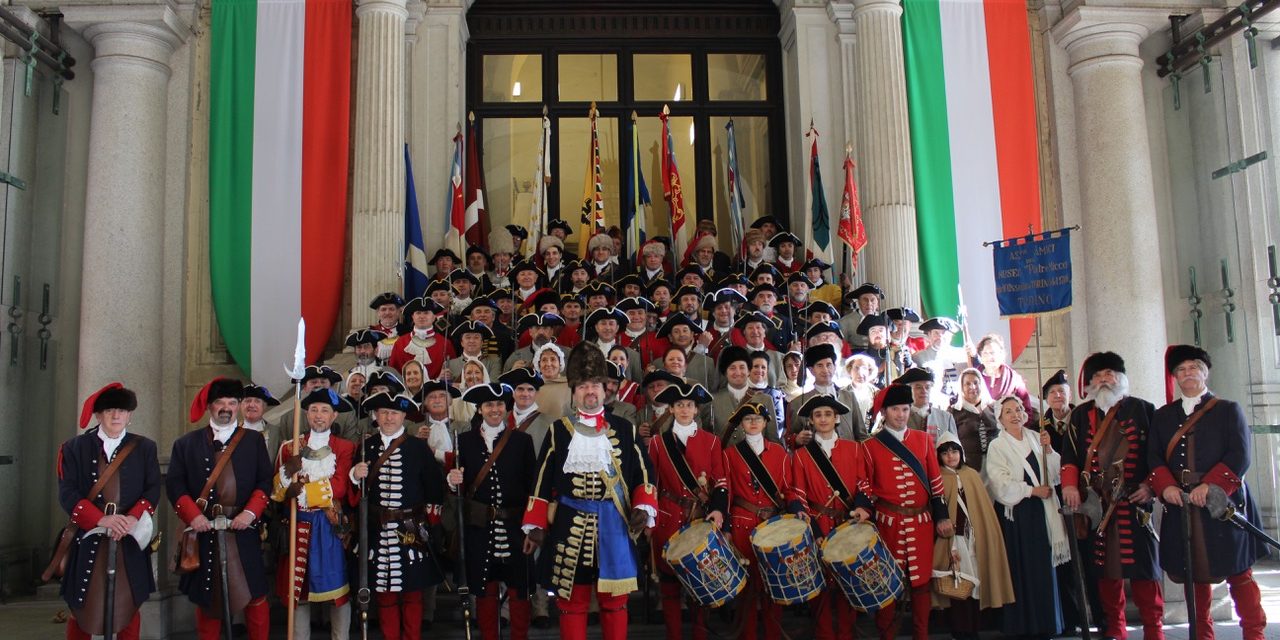 STORICO CARNEVALE DI IVREA – Dieci gruppi storici ospiti seguiranno la sfilata
