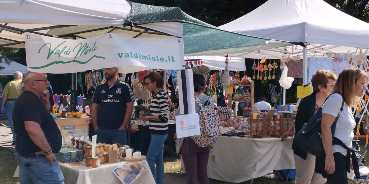 CUCEGLIO – Partecipazione da record per la Sagra d’la Fritura Dusa e del Vino Morenico