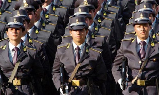 GUARDIA DI FINANZA –  Bando di concorso per il reclutamento di 12 Tenenti in servizio permanente effettivo del ruolo tecnico-logistico amministrativo del corpo