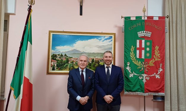MIGLIORARE LA VIABILITÀ PROVINCIALE A BOLLENGO – Il sindaco Luigi Sergio Ricca e il vicesindaco metropolitano Jacopo Suppo a confronto