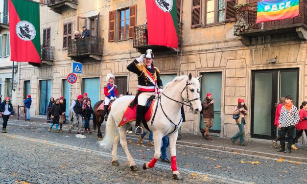 STORICO CARNEVALE IVREA – L’ultimo giorno di Carnevale incorona i vincitori dell’edizione 2025