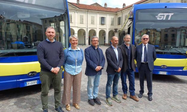 IVREA – Due nuovi autobus elettrici per il trasporto pubblico locale