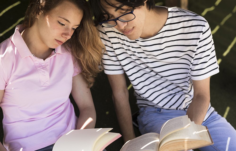 Riscoprire la lettura, per il bene dell’anima e non solo (di Lorenzo Iorfino)