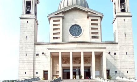 CHIVASSO E TORRAZZA PIEMONTE – Il ritiro a Colle don Bosco con i bimbi della Prima Comunione