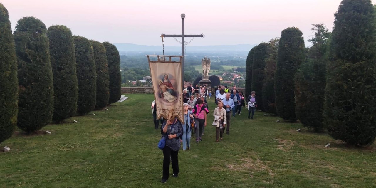 CUCEGLIO – Il Vescovo Daniele chiude il Mese Mariano al Santuario dell’Addolorata