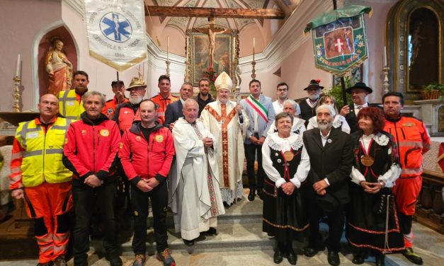 CERESOLE REALE – Il piccolo paese abbraccia il Vescovo Daniele in occasione della Patronale estiva