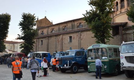 MONCRIVELLO – Motori e sapori al Santuario del Trompone – Nona edizione del raduno di mezzi d’epoca nel segno della solidarietà