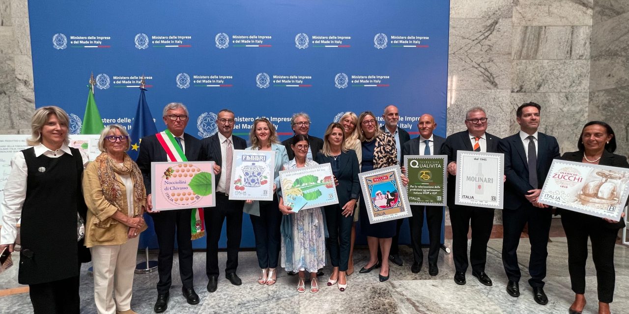 FRANCOBOLLI DEDICATI ALLE ECCELLENZE ALIMENTARI – Celebrati a Roma i nocciolini di Chivasso