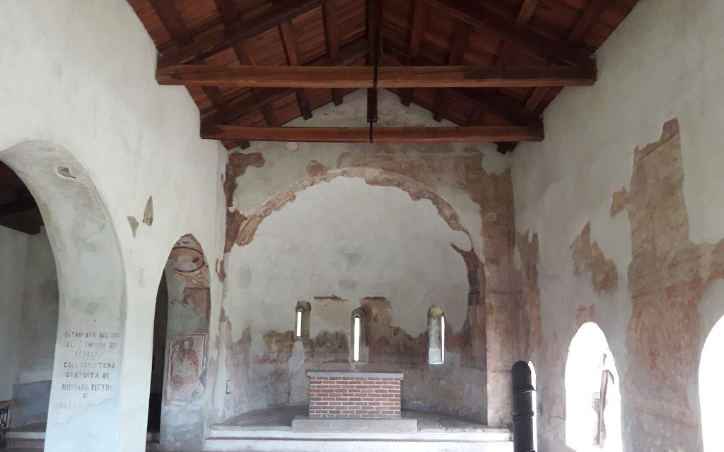 Rinascita carolingia, Ivrea focolare di cultura