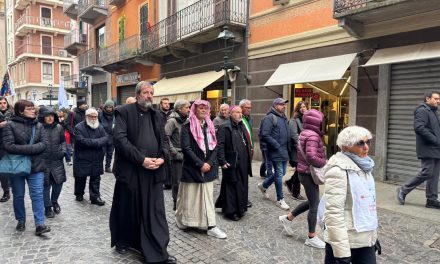 Passa la Carovana della Pace