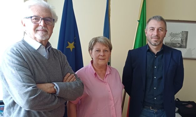 COMUNI IN LINEA – Feletto: elaborare un progetto per l’adeguamento delle scuole