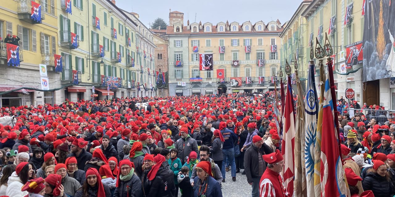 STORICO CARNEVALE IVREA – Una toppa per fare la differenza: Fondazione e Croce Rossa Ivrea insieme per un presidio sanitario avanzato