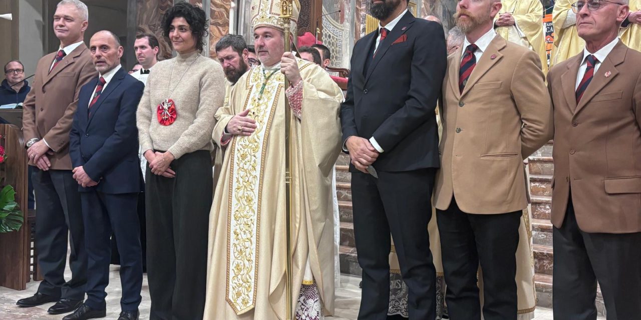 Storico Carnevale di Ivrea: la celebrazione eucaristica in Cattedrale e il dono del cero votivo