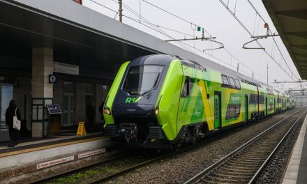 Trenitalia: nuovo treno elettrico a doppio piano sulla linea Torino-Milano