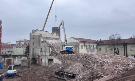 L’ex “Cena” va giù, che farne dello spazio vuoto? Risponde il Sindaco di Ivrea