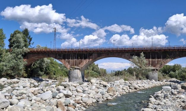 Inizia la manutenzione del ponte storico a Cuorgnè
